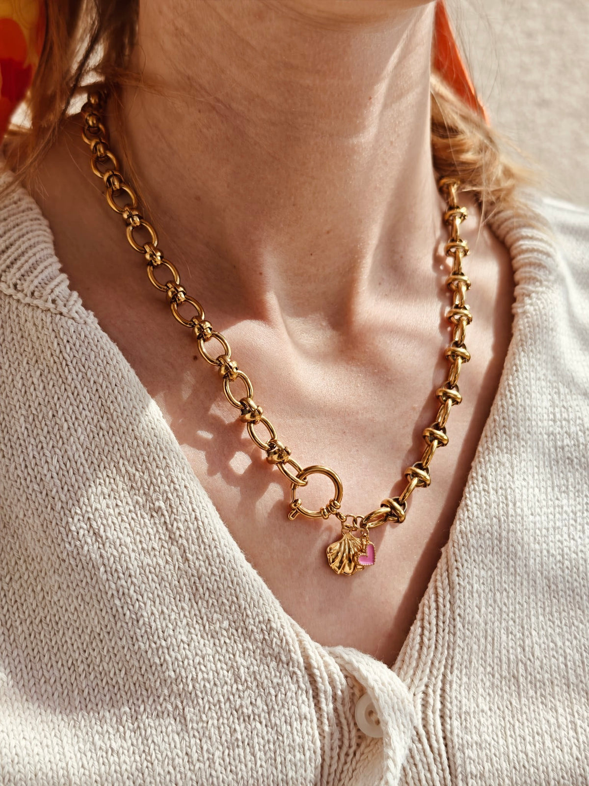 Collier Prague